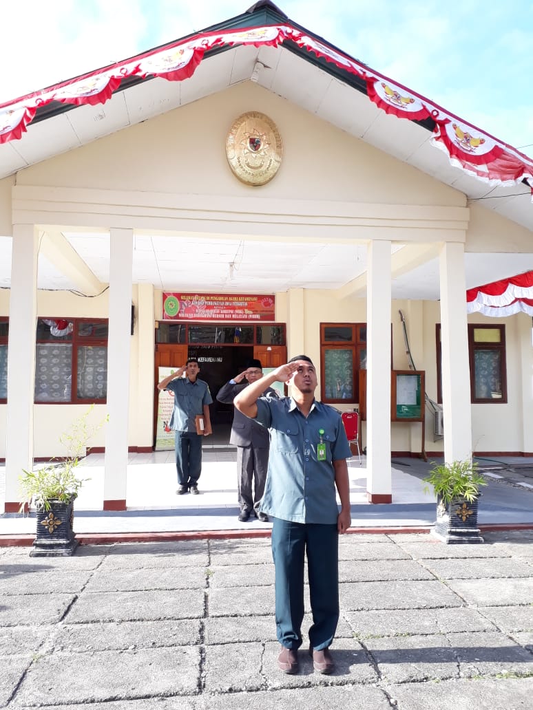 hut ri 3